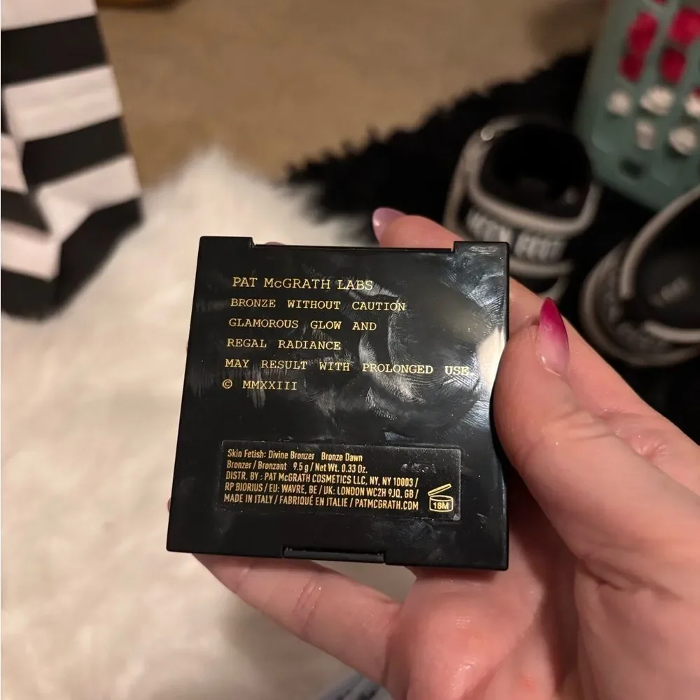 Pat McGrath sleek bronzer